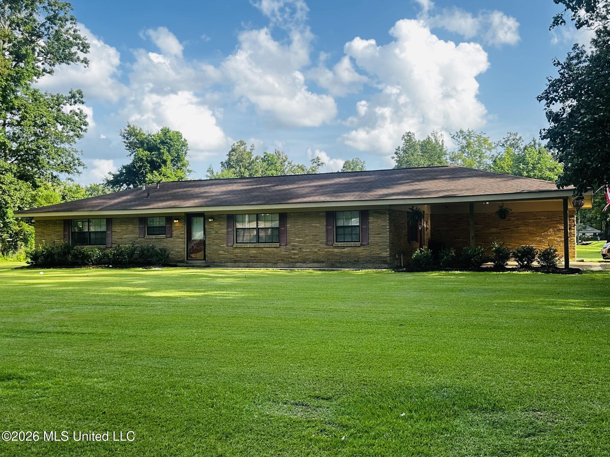 1387 East 1st Street Forest, MS 39074 - Photo 1 of 15 IMG_5500