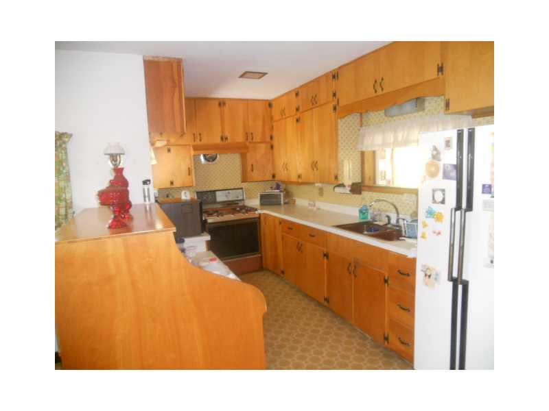 94 Cash Day Road Prosperity, PA 15329 - Photo 6 of 17 Kitchen.