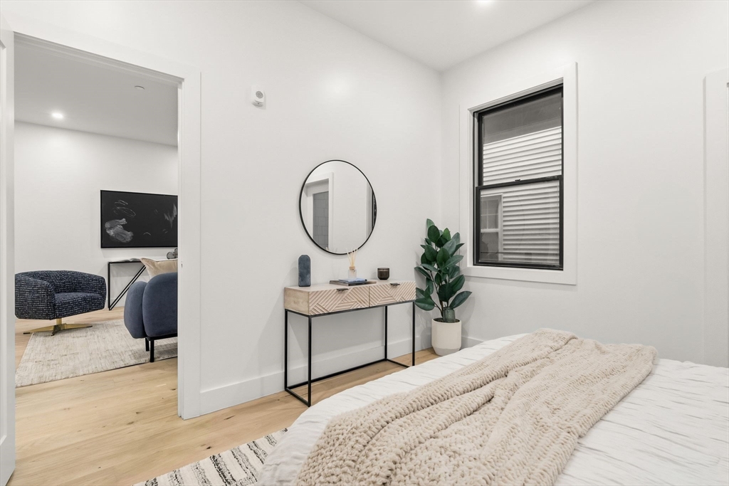 47 Condor Street, Unit 302 Boston, MA 02128 - Photo 11 of 17