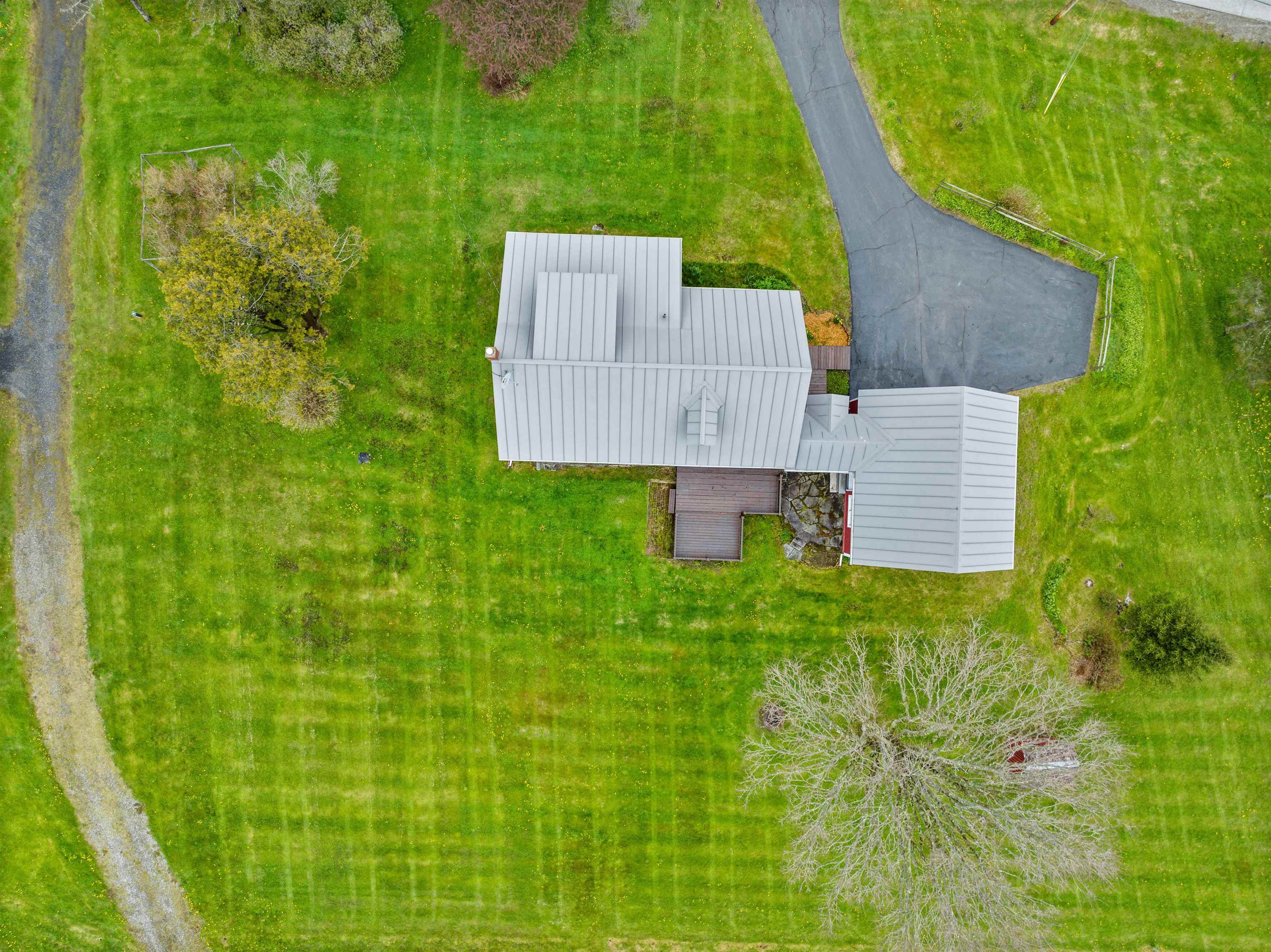 1402 Randolph Road Morristown, VT 05661 - Photo 29 of 37