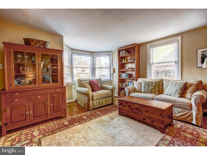 8 Holbrook Road Havertown, PA 19083 - Photo 4 of 25 Living Room