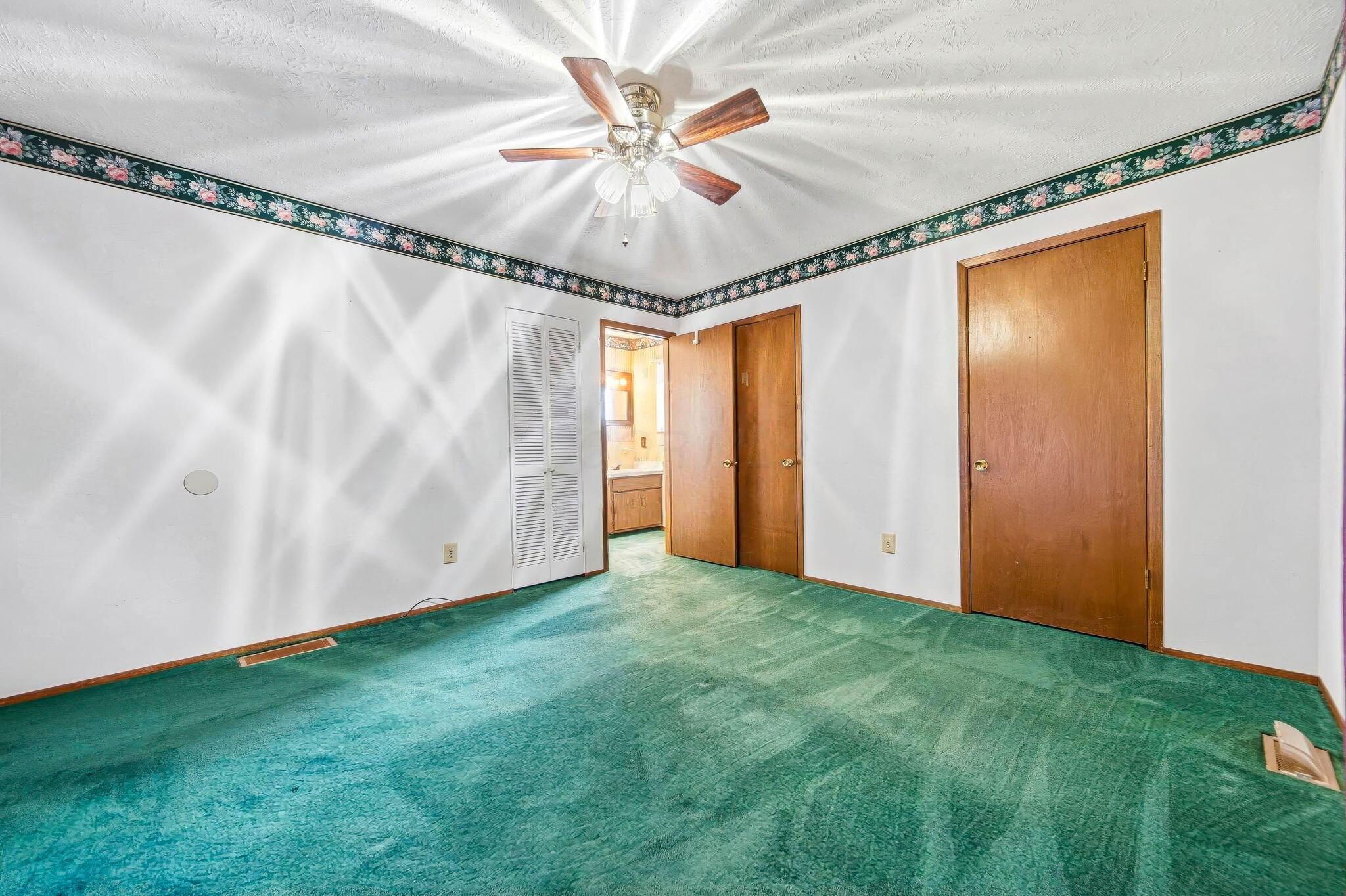 5332 Trabue Road Columbus, OH 43228 - Photo 28 of 55
