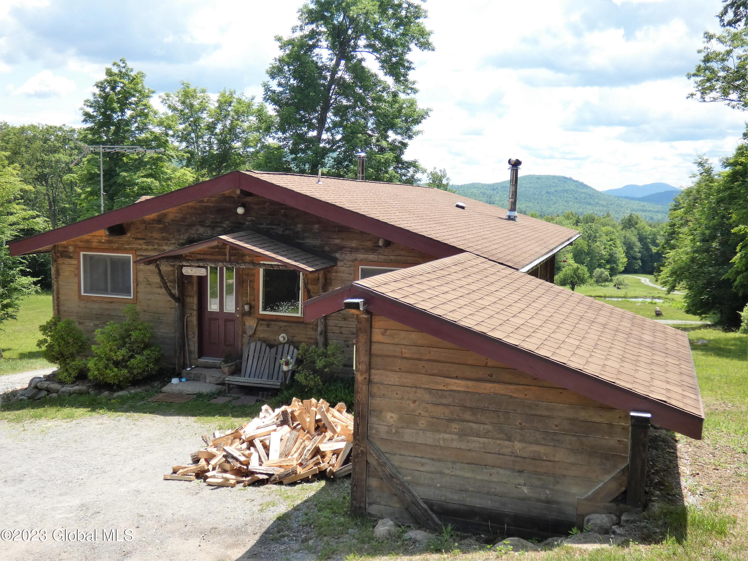 163 Combs Road Thurman, NY 12885 - Photo 7 of 57 P1020540