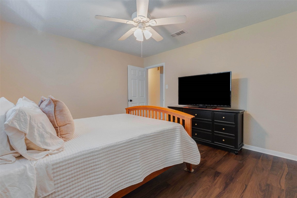 6710 Falling Waters Drive Spring, TX 77379 - Photo 29 of 45