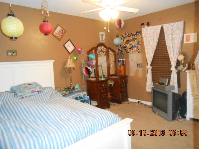 7063 Oak Springs Road Nunnelly, TN 37137 - Photo 8 of 16 front br