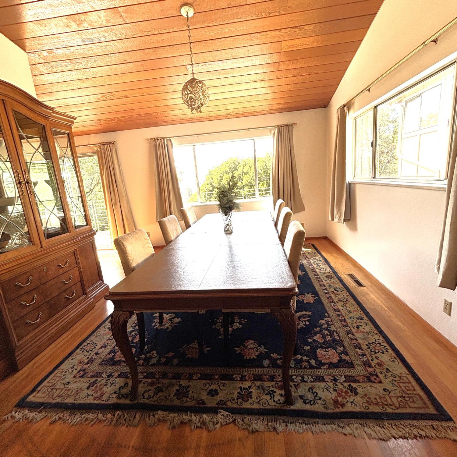 564 Spruce Street Berkeley, CA 94707 - Photo 5 of 27
