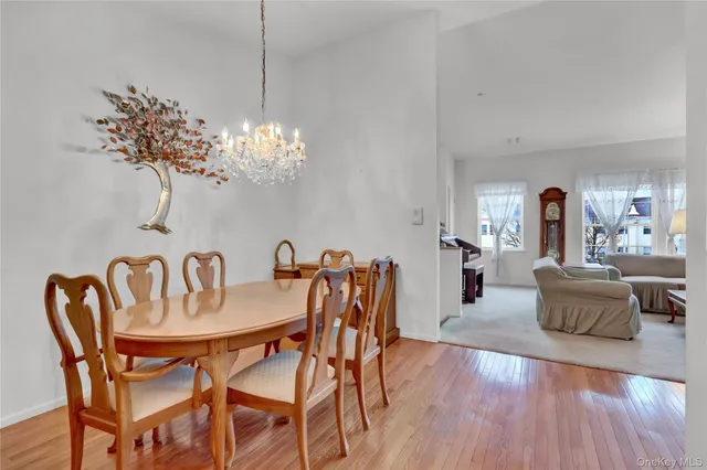 $569,000 | 816 Narragansett Villas Drive, Unit 816, Lindenhurst, NY 11757