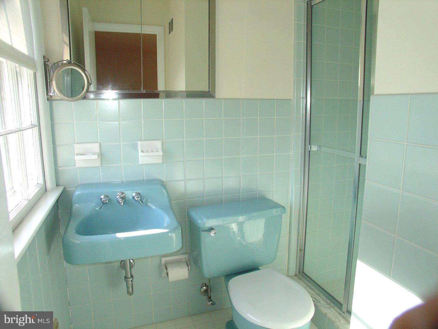 5 Farm Road Ewing, NJ 08638 - Photo 15 of 19 Master Bathroom