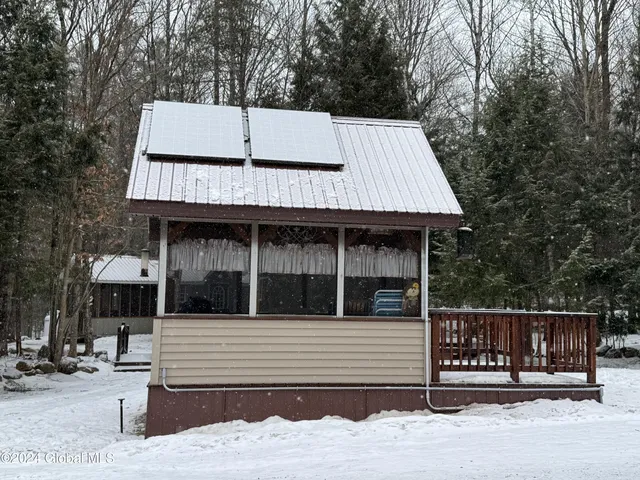 $269,000 | 164 Crane Pond Road, Schroon, NY 12870