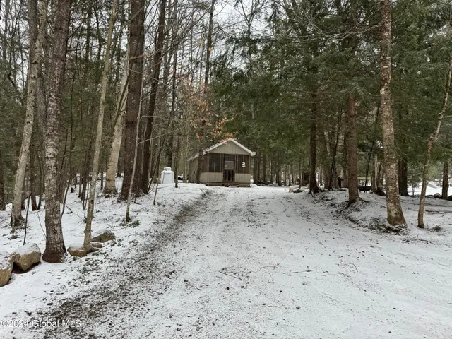 $269,000 | 164 Crane Pond Road, Schroon, NY 12870