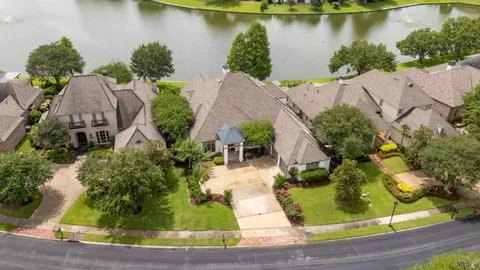 $800,000 | 231 Grand Lakes Drive, Baton Rouge, LA 70810