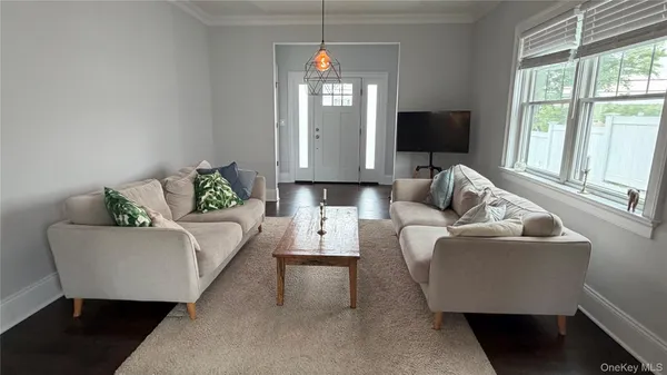 $9,200 | 172 Lakeview Avenue, Unit 170, West Harrison, NY 10604