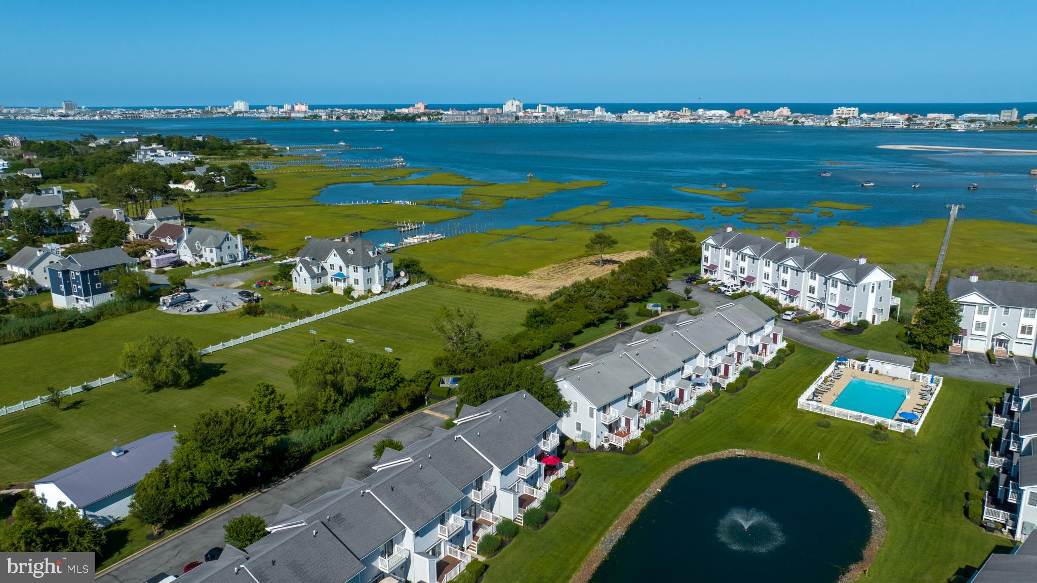 10050 Golf Course Road, Unit 36 Ocean City, MD 21842 - Photo 4 of 39 Gallery Image 4