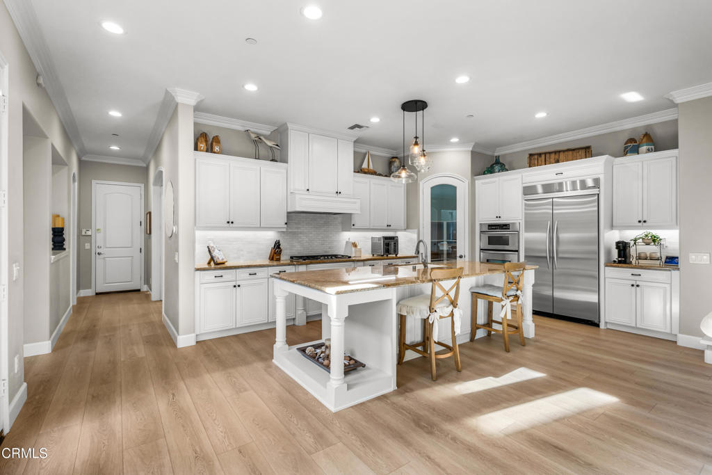 1517 Seabridge Lane Oxnard, CA 93035 - Photo 11 of 40