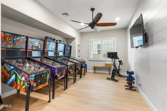 $1,885,000 | 1517 Seabridge Lane, Oxnard, CA 93035