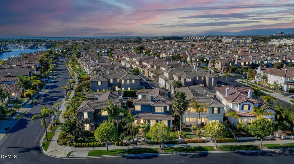 1517 Seabridge Lane Oxnard, CA 93035 - Photo 2 of 40