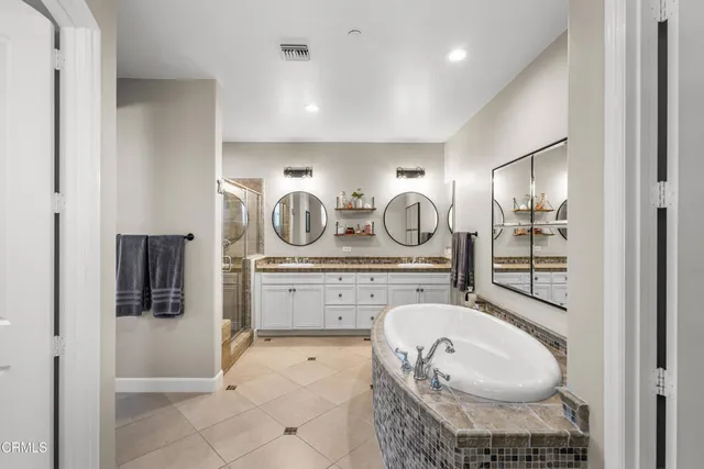 $1,885,000 | 1517 Seabridge Lane, Oxnard, CA 93035