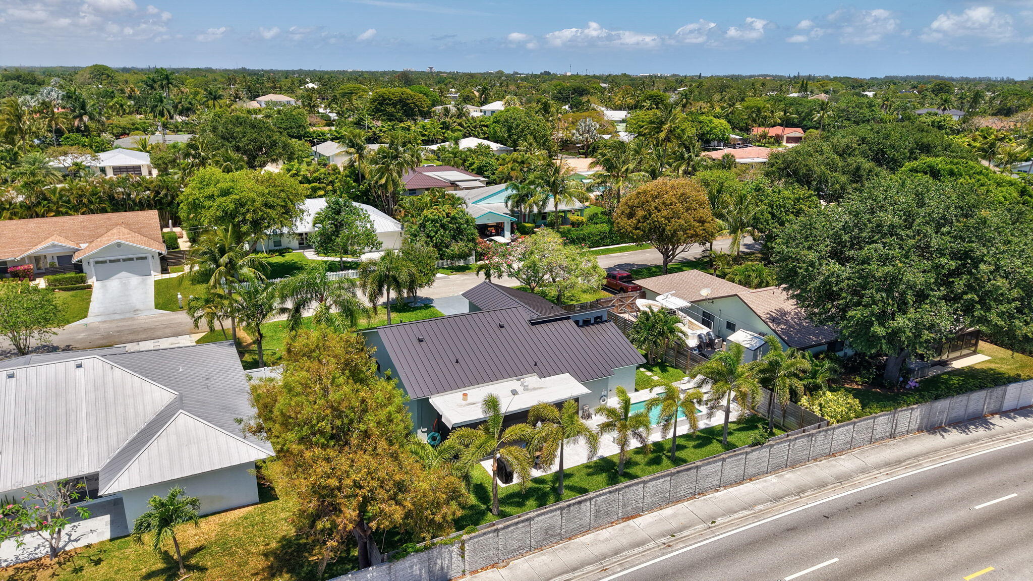 620 Enfield Road Delray Beach, FL 33444 - Photo 5 of 66 73-web-or-mls-DJI_20250426131847_0383_DA