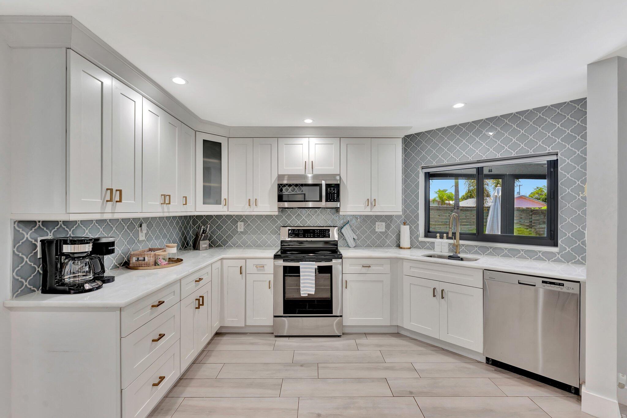 620 Enfield Road Delray Beach, FL 33444 - Photo 54 of 66 15-web-or-mls-DSC01086