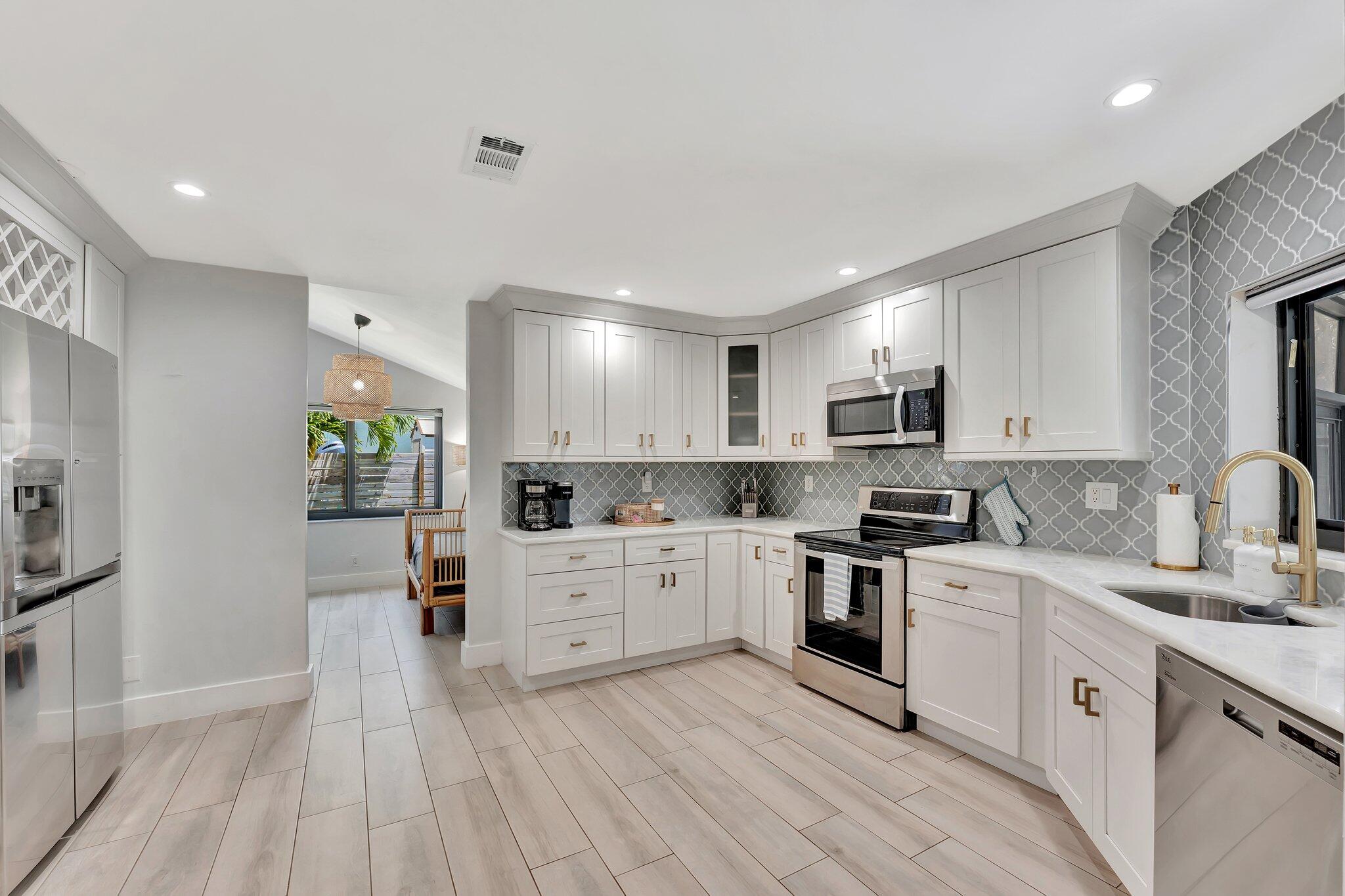 620 Enfield Road Delray Beach, FL 33444 - Photo 56 of 66 13-web-or-mls-DSC01076