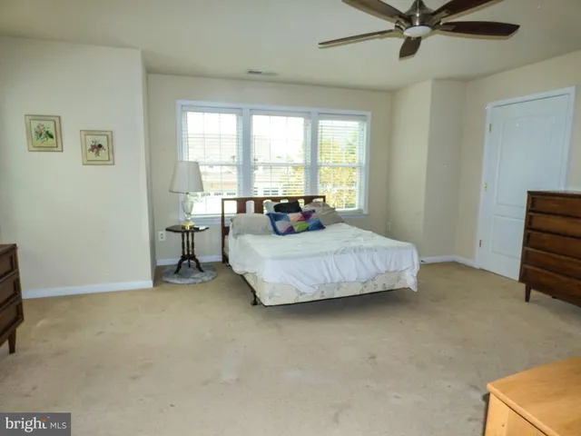 $913,000 | 44529 Blueridge Meadows Drive, Ashburn, VA 20147