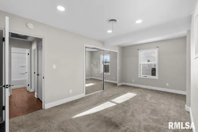 $118,500 | 3139 West 1st Street, Davenport, IA 52804