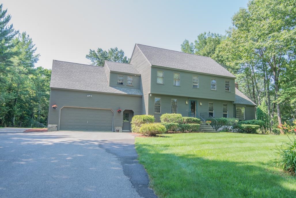 7 Bayberry Road Derry, NH 03038 - Photo 2 of 35