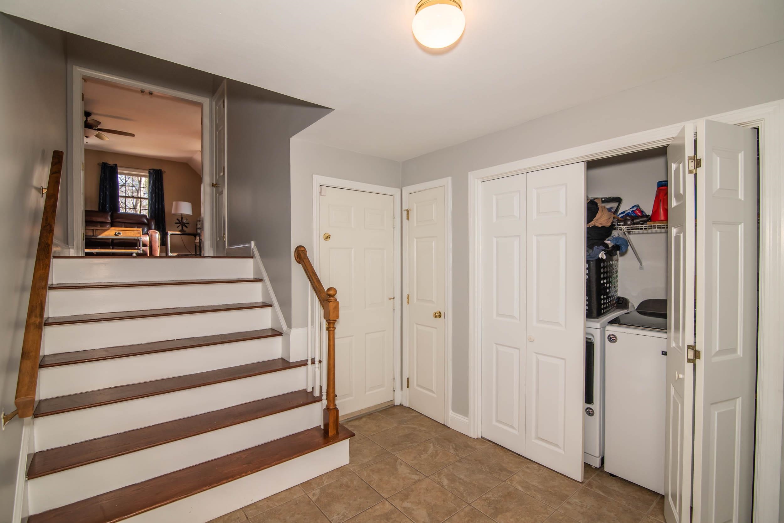 7 Bayberry Road Derry, NH 03038 - Photo 25 of 35
