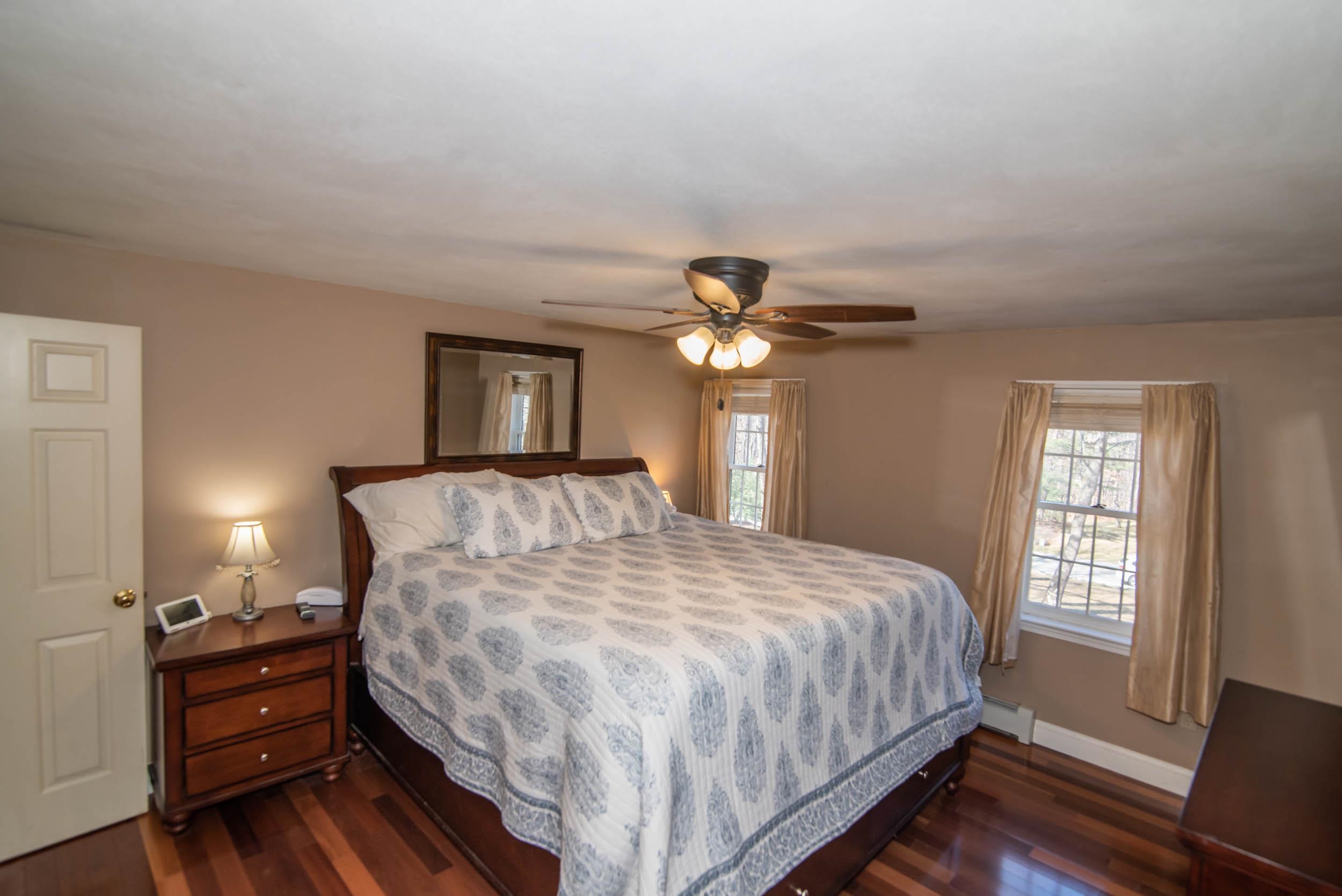7 Bayberry Road Derry, NH 03038 - Photo 28 of 35