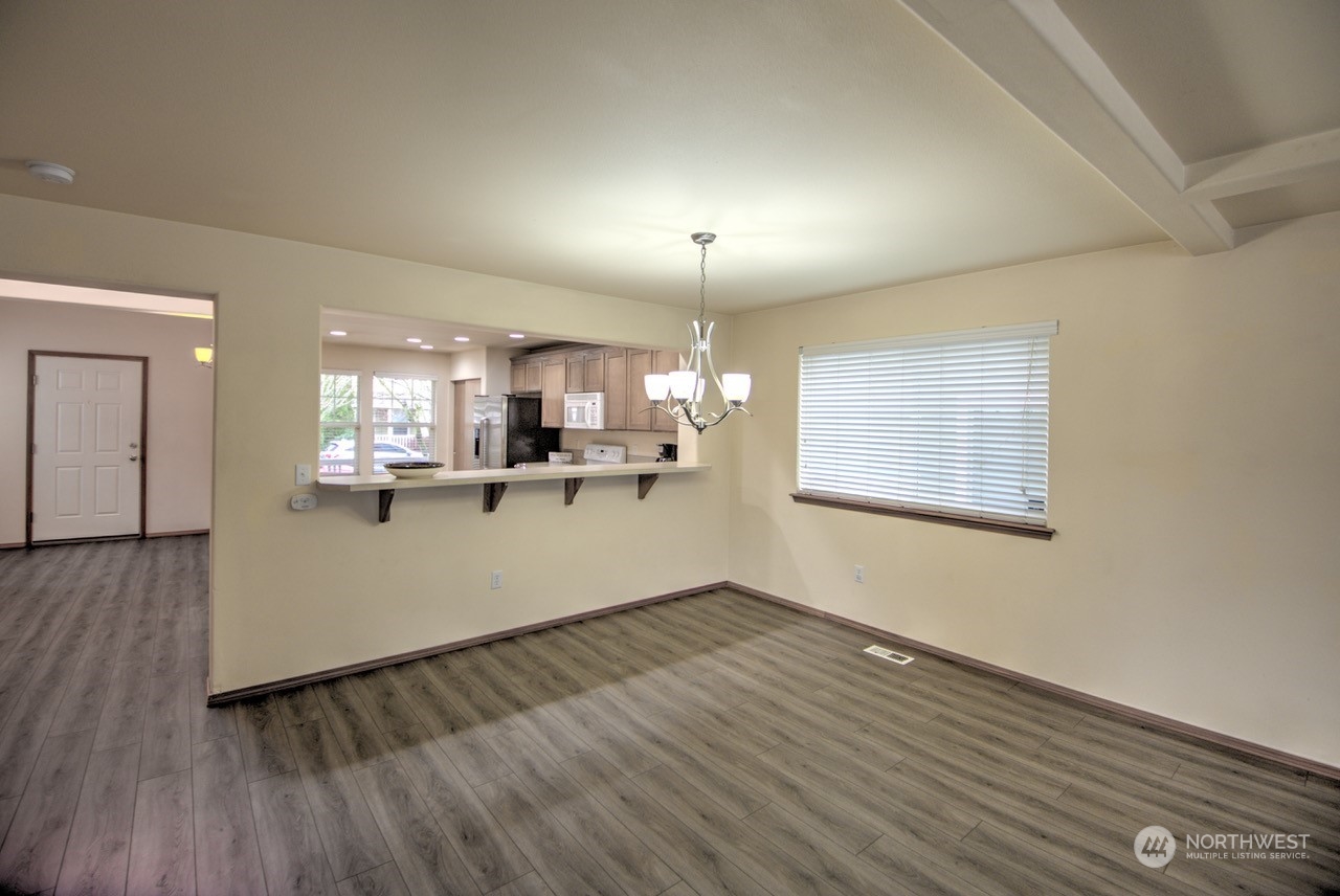 7066 Inlay Street Southeast Lacey, WA 98513 - Photo 5 of 23 Gallery Image 5