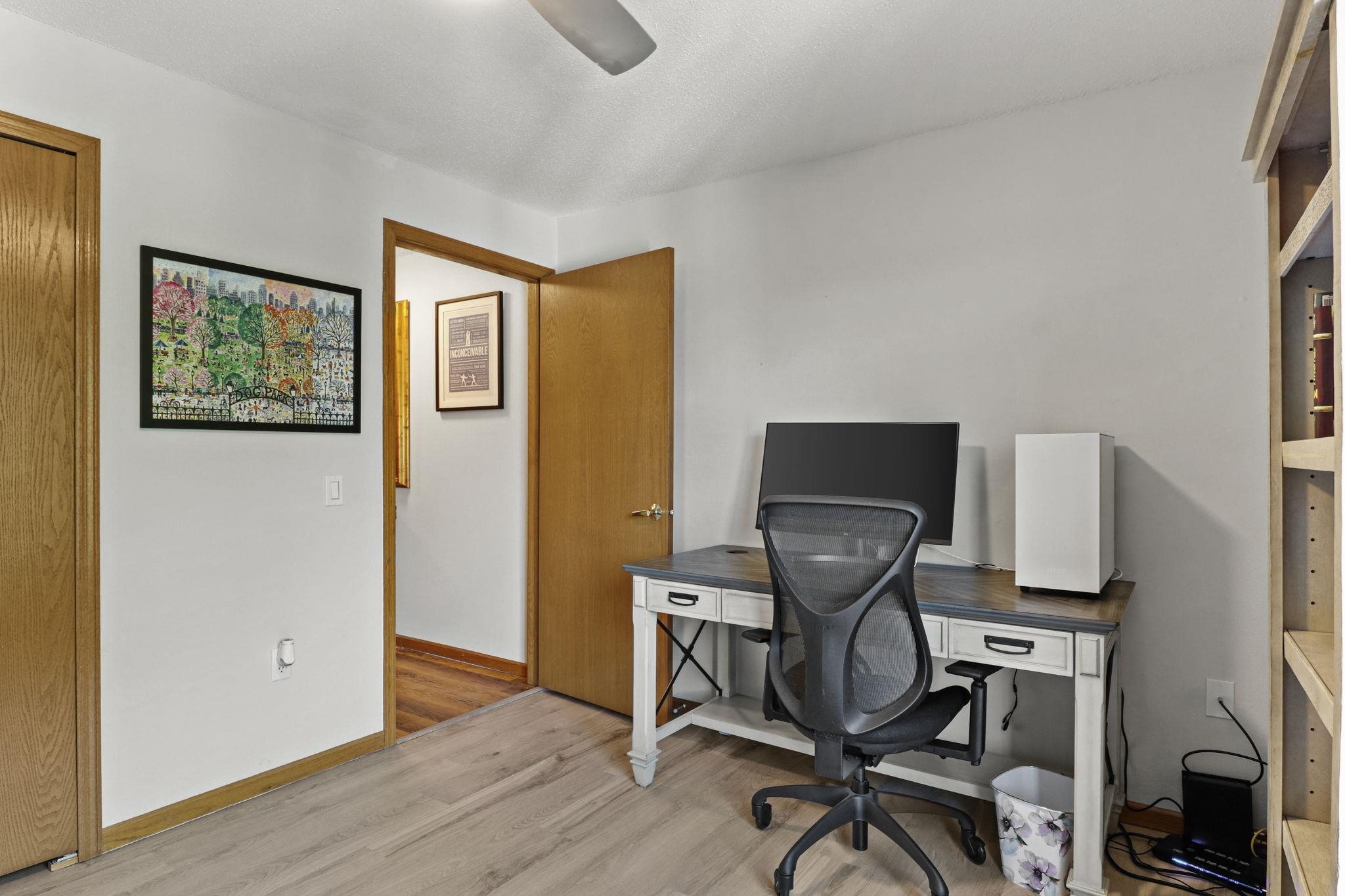 7203 Mid Town Road, Unit 209 Madison, WI 53719 - Photo 19 of 34