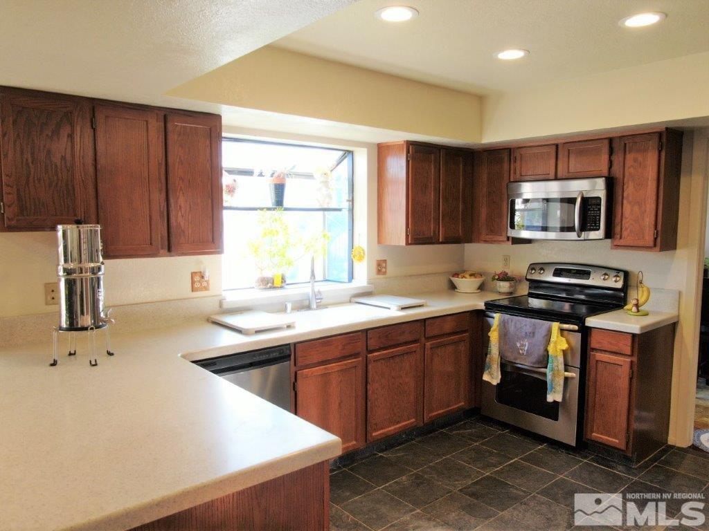 558 Roundup Road Carson City, NV 89701 - Photo 10 of 40 Photo 10