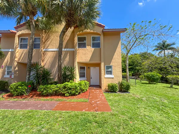 $2,595 | 11401 Northwest 45th Street, Unit 11401, Coral Springs, FL 33065