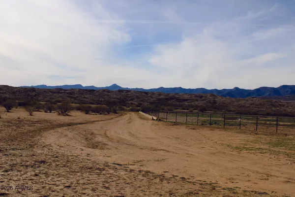 $29,900 | Tbd West Warbonnet Crossing, Unit 24, Willcox, AZ 85643