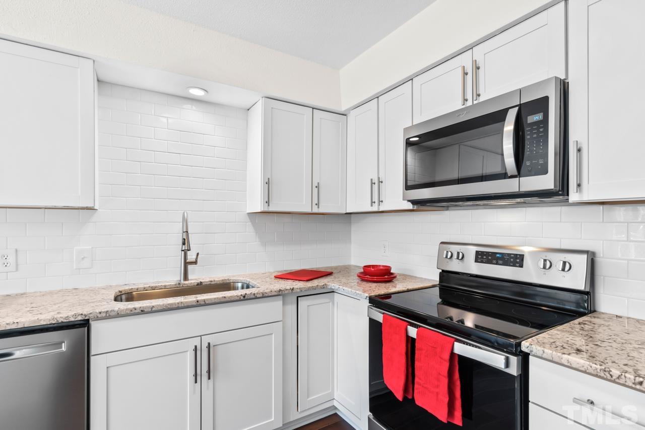 4917 High Meadow Road Durham, NC 27712 - Photo 6 of 29 Gallery Image 6