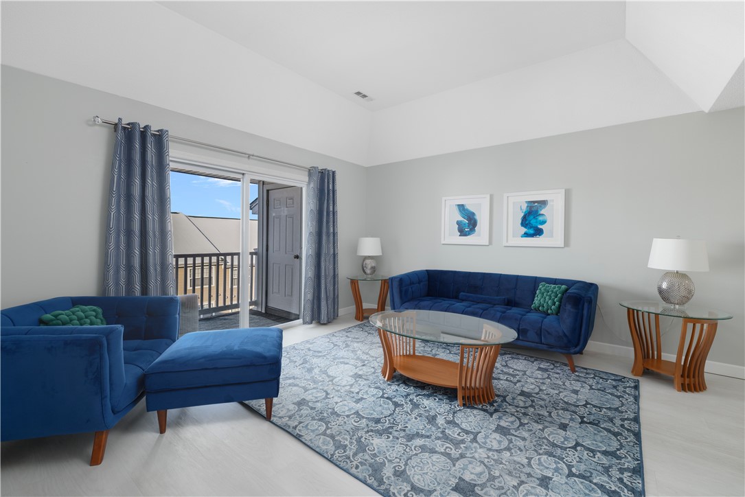 88 Mill Street, Unit 304 Woonsocket, RI 02895 - Photo 4 of 44