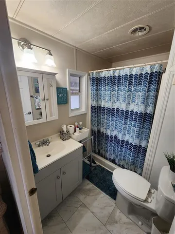 $168,000 | 808 53rd Avenue East, Unit 22, Bradenton, FL 34203