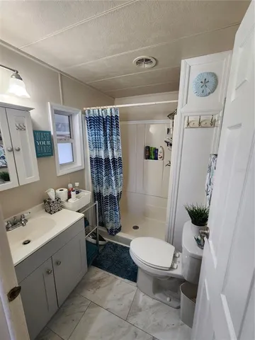 $168,000 | 808 53rd Avenue East, Unit 22, Bradenton, FL 34203