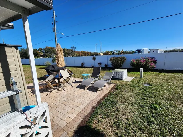 $168,000 | 808 53rd Avenue East, Unit 22, Bradenton, FL 34203