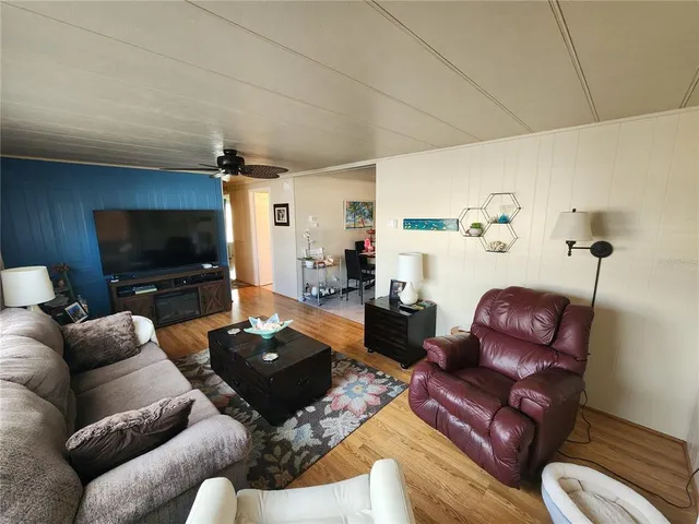 $168,000 | 808 53rd Avenue East, Unit 22, Bradenton, FL 34203