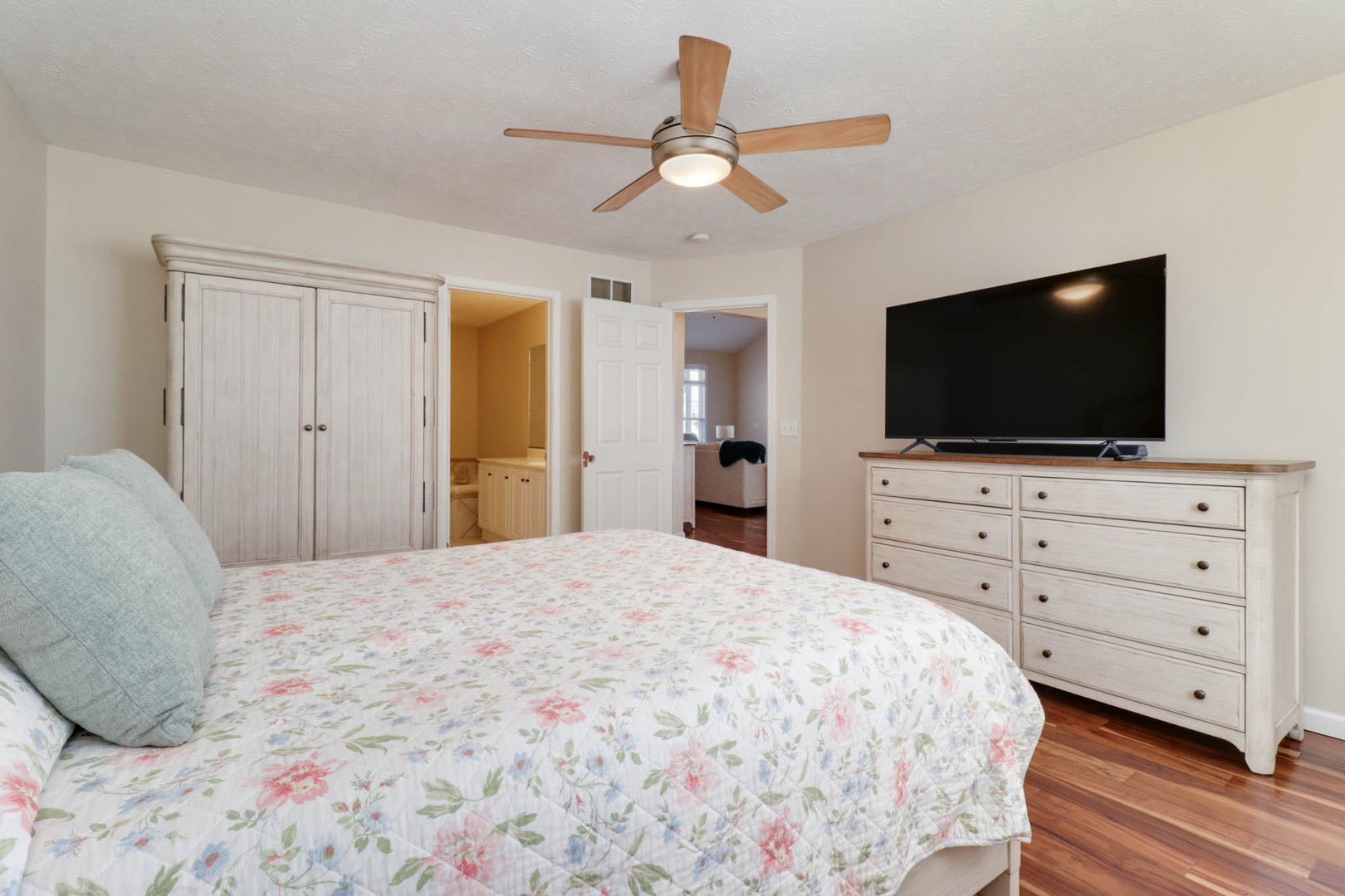 2975 Benson Lane Normal, IL 61761 - Photo 15 of 42 Gallery Image 15