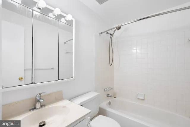 $2,550 | 1851 Sharwood Place, Crofton, MD 21114