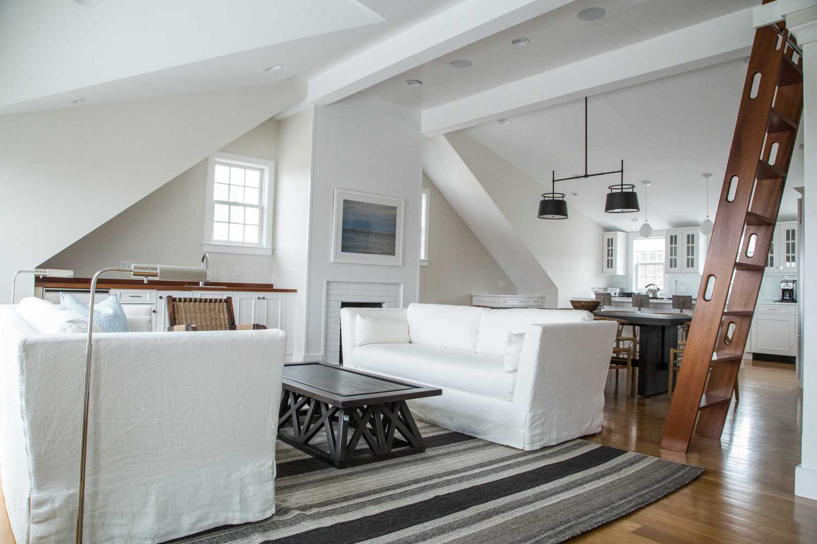 32 Monomoy Road Nantucket, MA 02554 - Photo 23 of 29