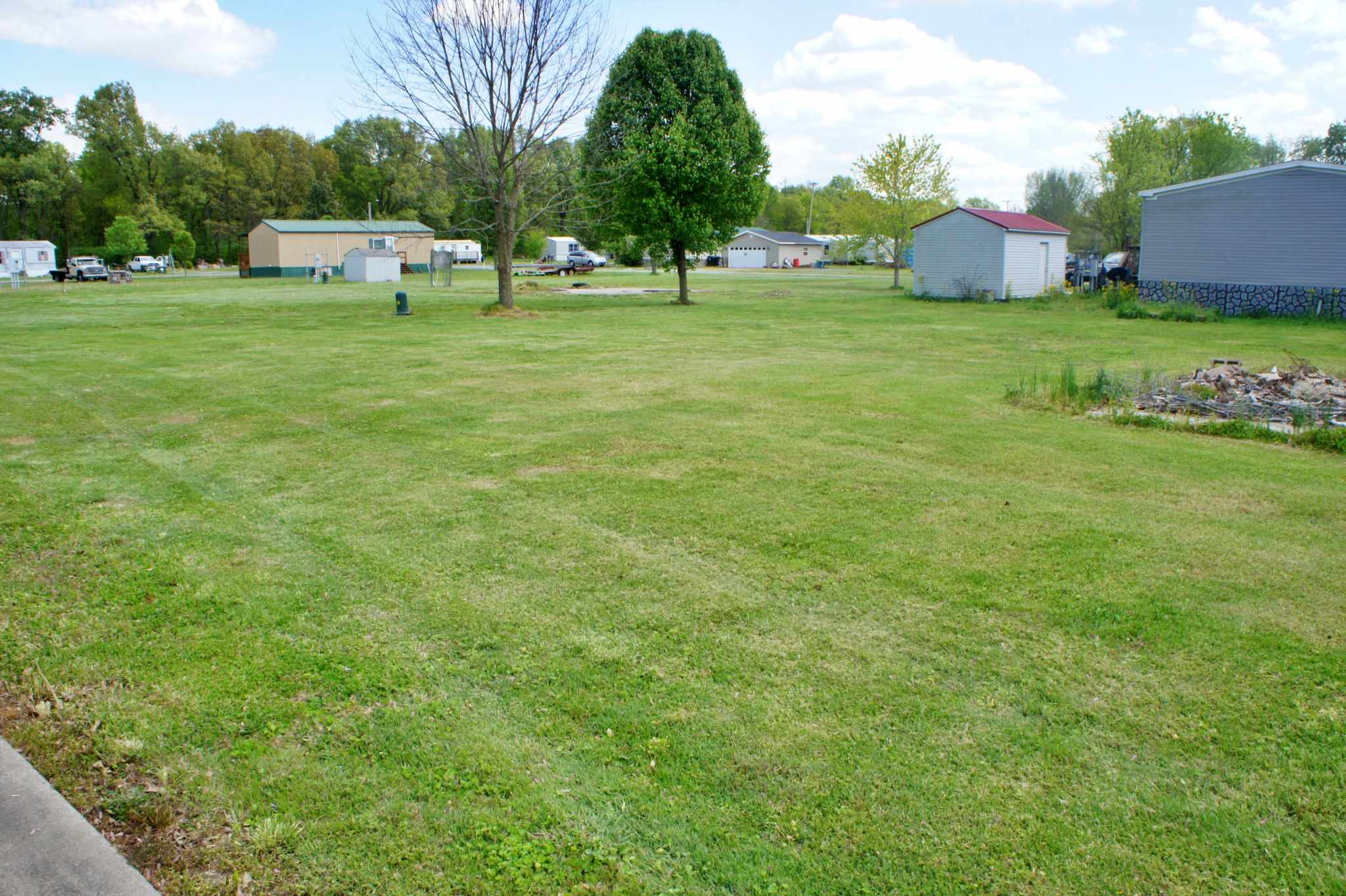 604 Pell Road Brookport, IL 62910 - Photo 4 of 5 Gallery Image 4