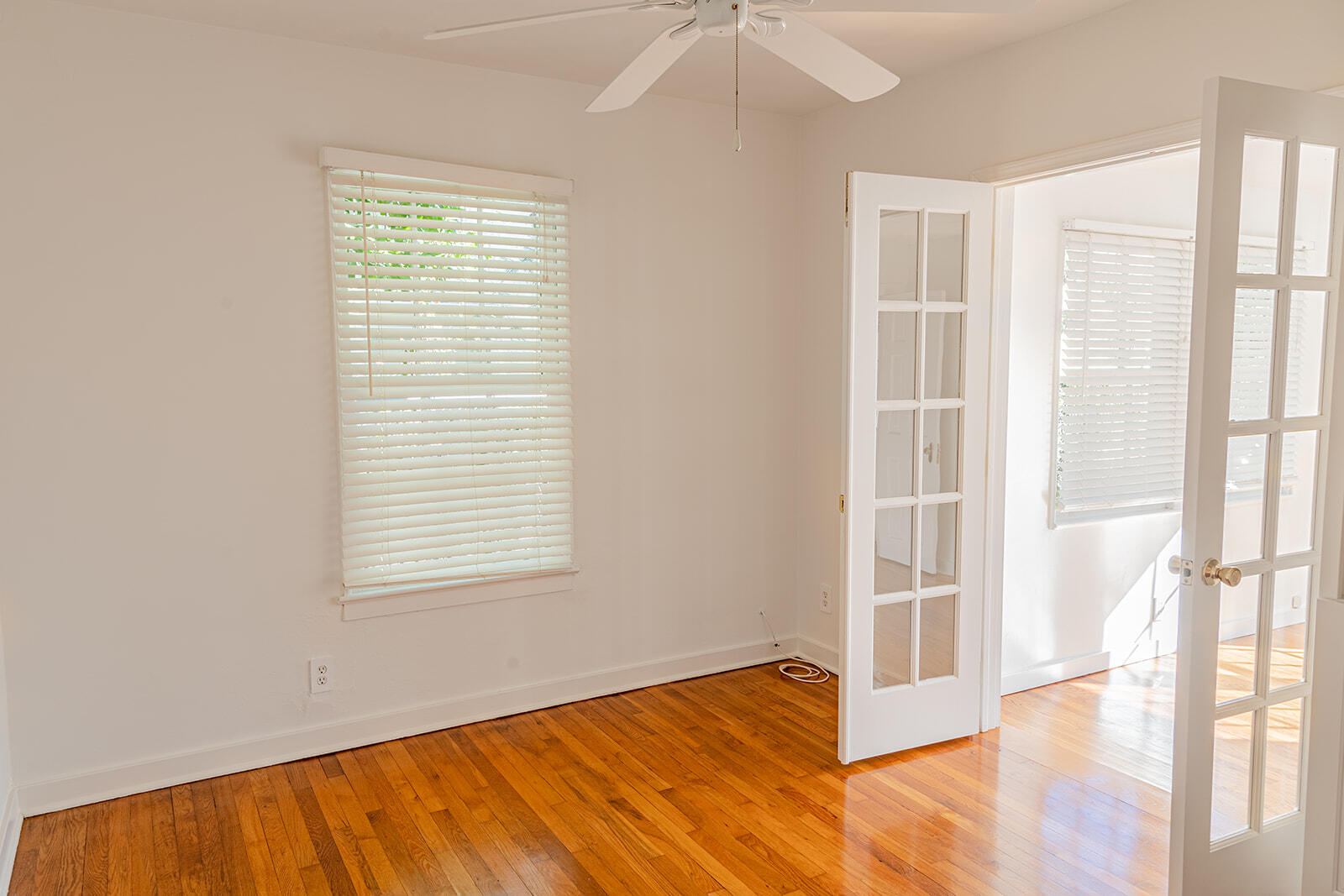 232 Marlborough Road West Palm Beach, FL 33405 - Photo 15 of 37 Sitting Room:3rd bedroom