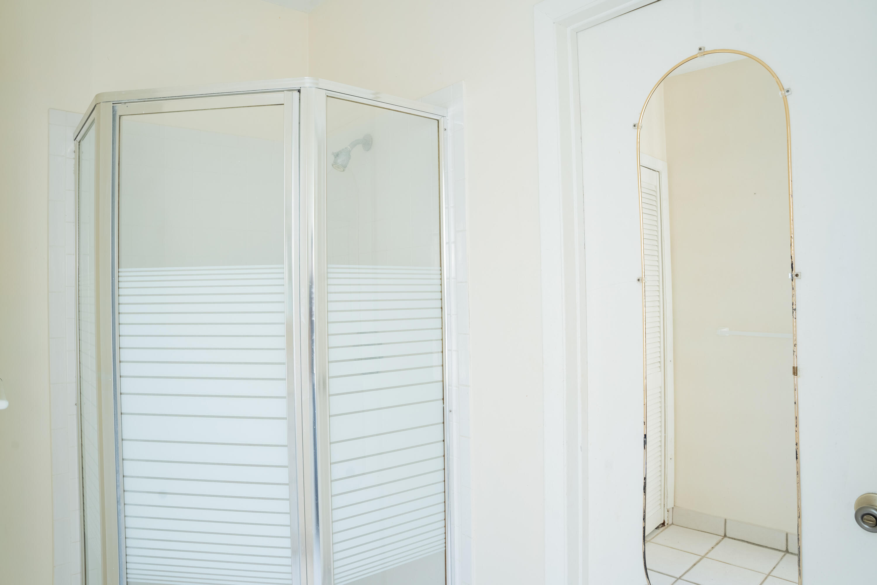 232 Marlborough Road West Palm Beach, FL 33405 - Photo 33 of 37 Cottage Bathroom