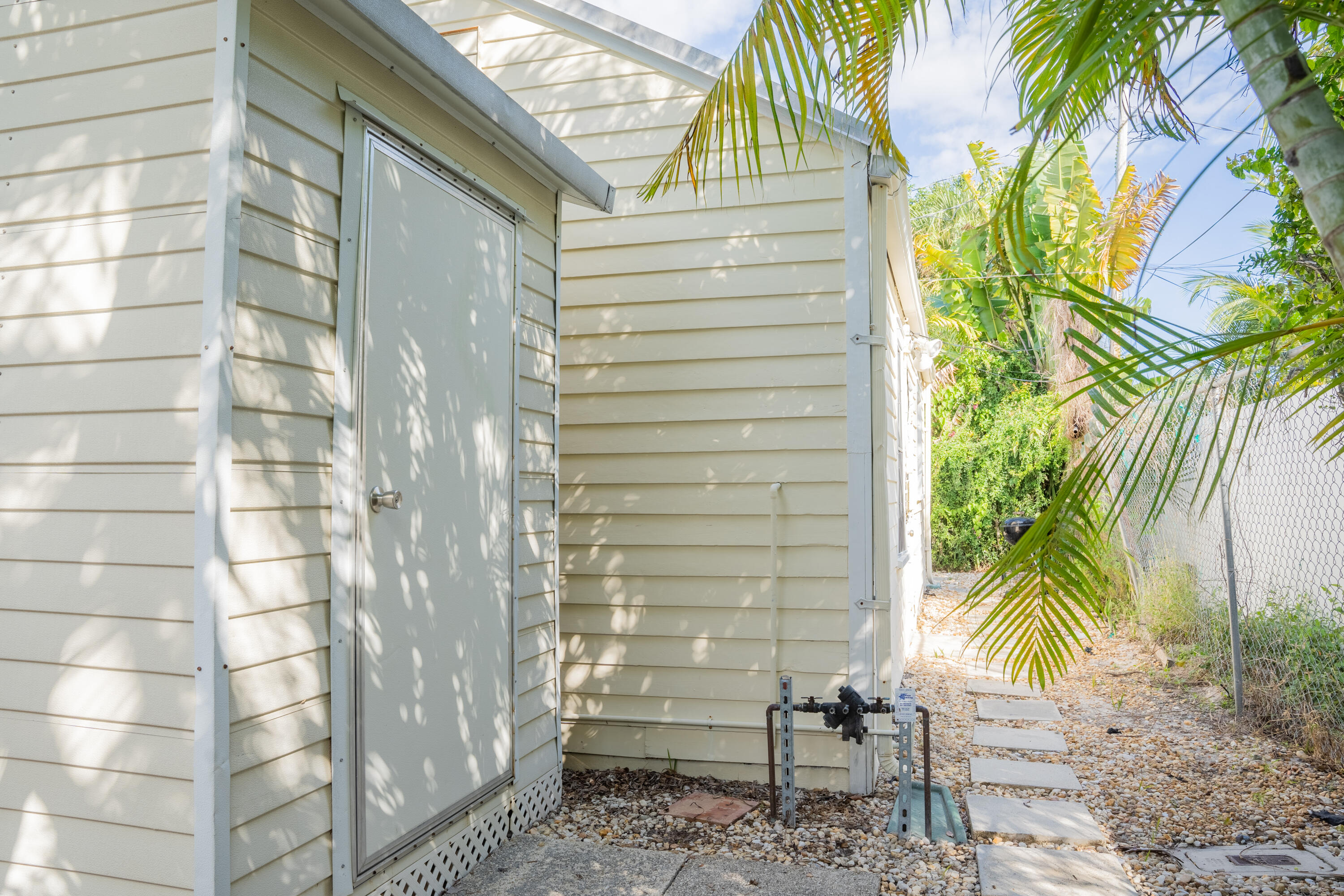 232 Marlborough Road West Palm Beach, FL 33405 - Photo 34 of 37 Outside Shed and back of cottage