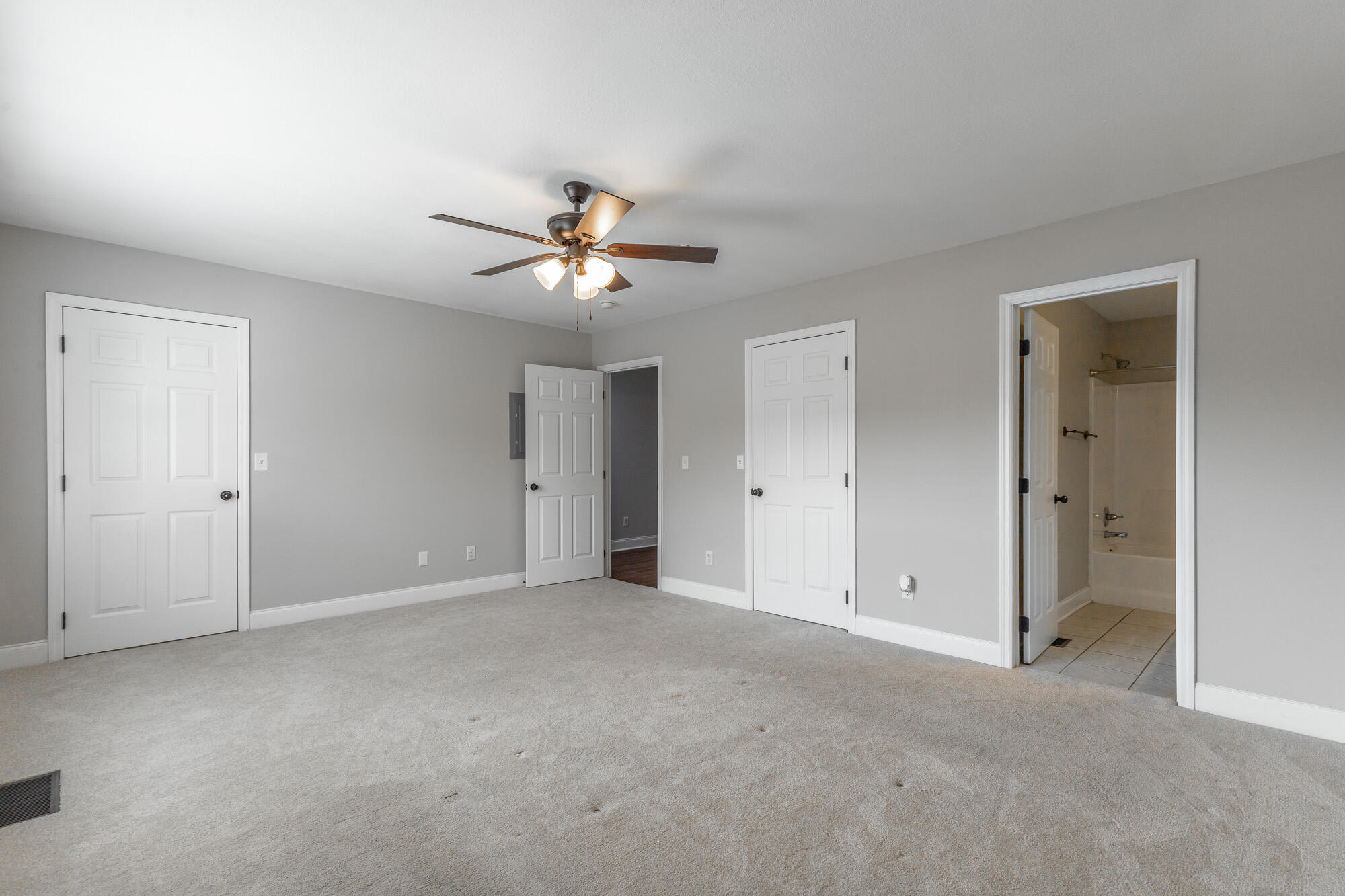 1113 Maple Tree Lane Chattanooga, TN 37421 - Photo 27 of 42 1113 Maple Tree Lane HD-31