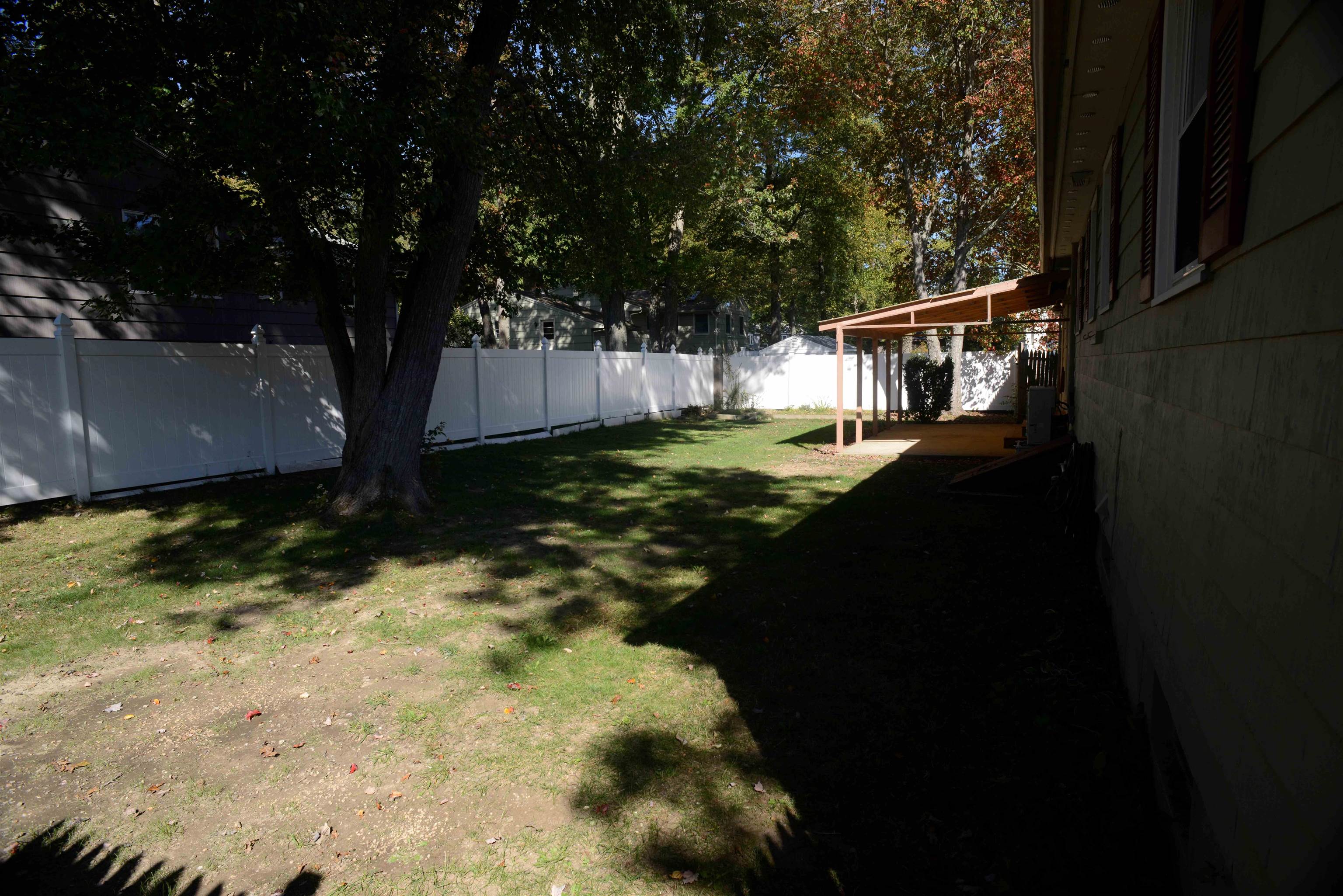 311 McKinley Road Portsmouth, NH 03801 - Photo 7 of 47