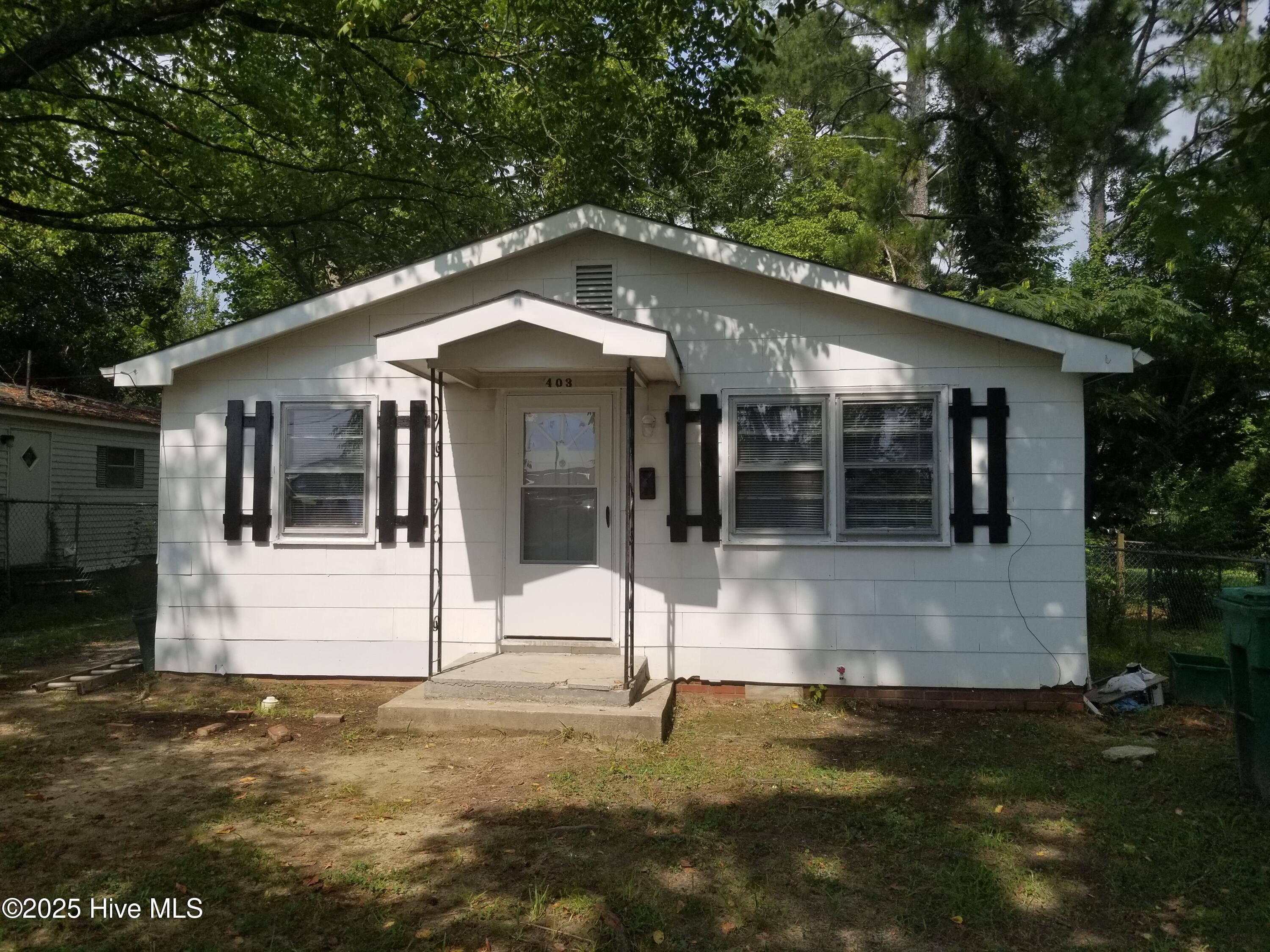 403 Jamesville Road Williamston, NC 27892 - Photo 1 of 7 Main view